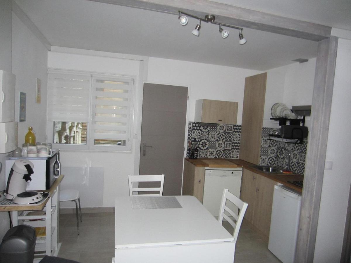 شقة Studio Hyper Centre Avec Terrasse A 1 Rue De La Plage Et2 دْييب المظهر الخارجي الصورة